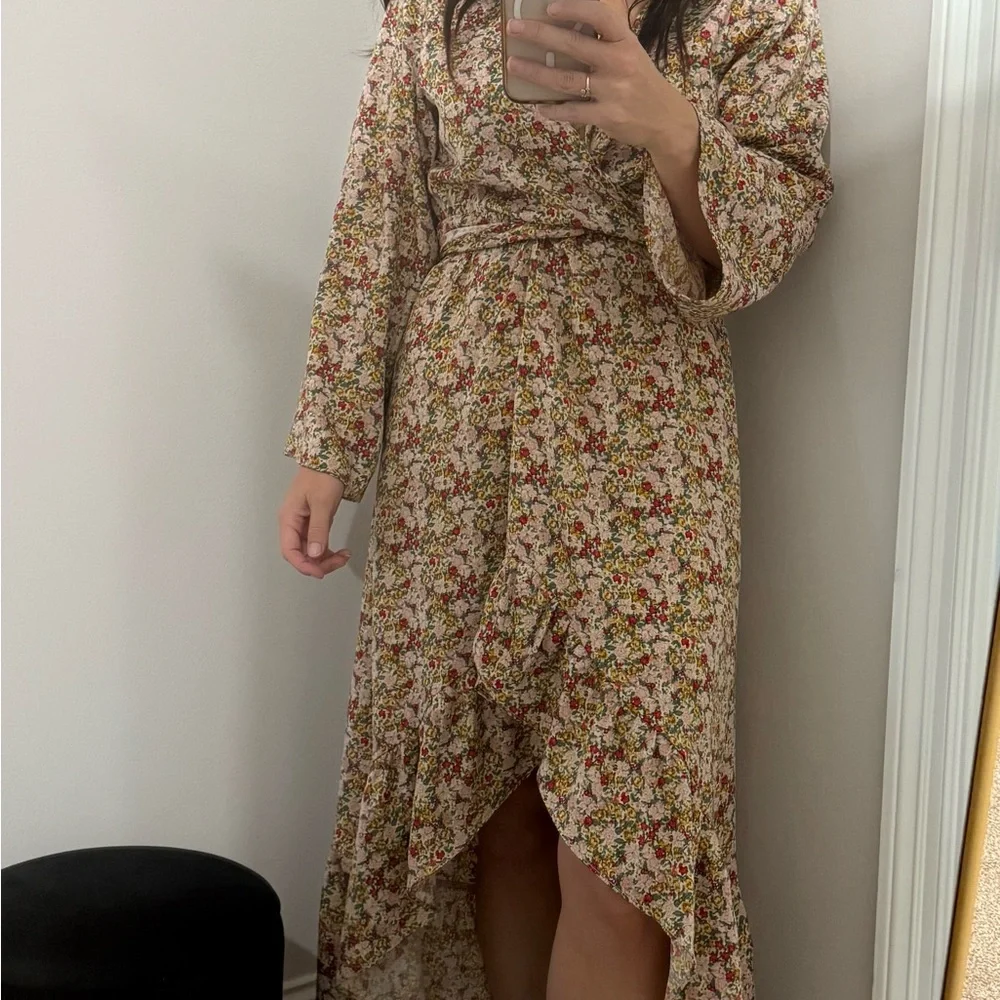 Floral Long Sleeve Dress - Picture 2 of 4